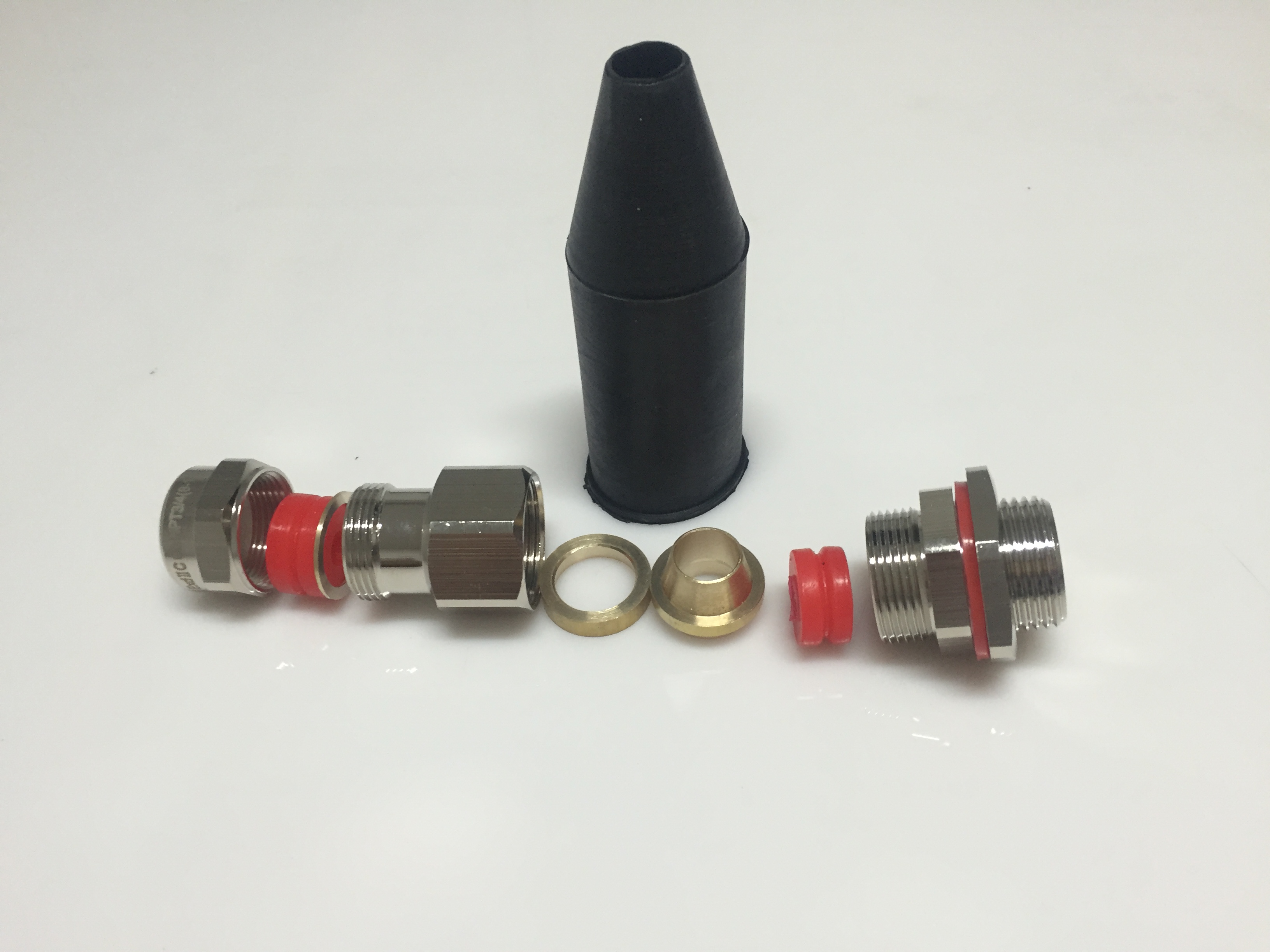 不銹鋼鎧裝電纜密封接頭防爆結構